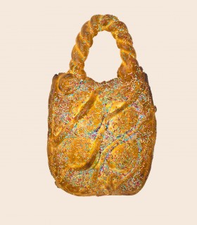 Cuddura Pasquale di frolla Artigianale con un uovo